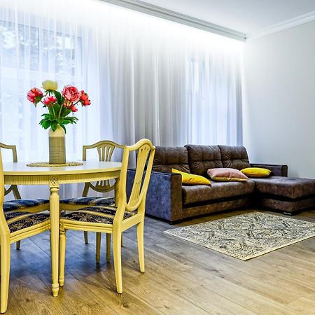Superb Apartment In City Centre Ρίγα Εξωτερικό φωτογραφία