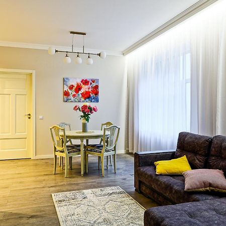 Superb Apartment In City Centre Ρίγα Εξωτερικό φωτογραφία